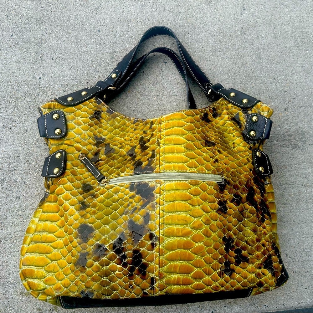 Barr&Barr all leather embossed shoulder bag.taupy/olive green n brown hues